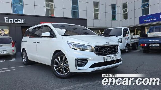 Kia Canival 2018