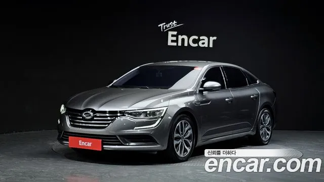 Renault SM6 2016