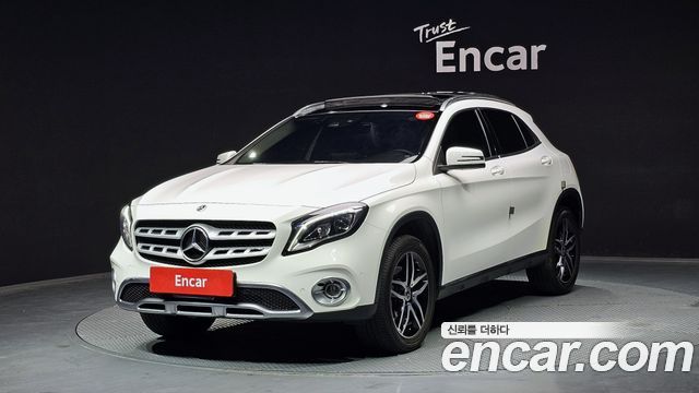 Mercedes-Benz GLA-Class 2018