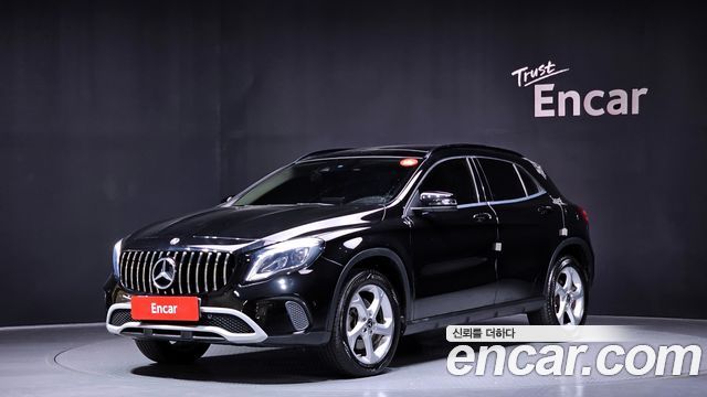 Mercedes-Benz GLA-Class 2017