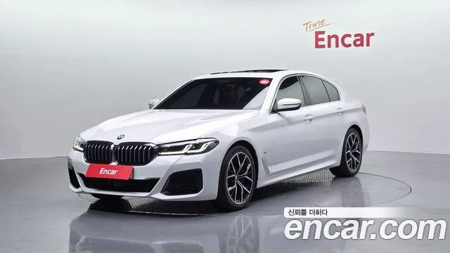 BMW 5-Series 2022