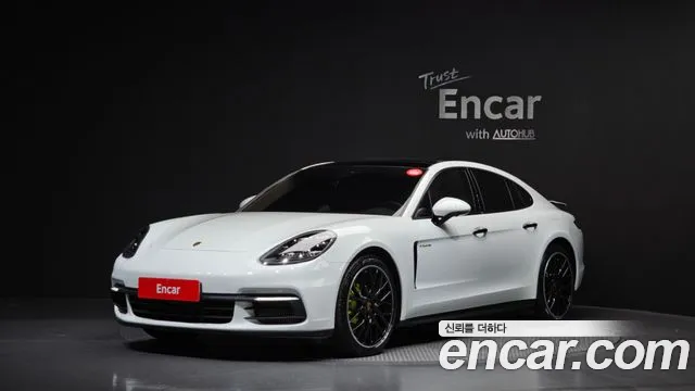 Porsche Panamera 2018