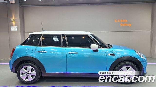 MINI Cooper 2019