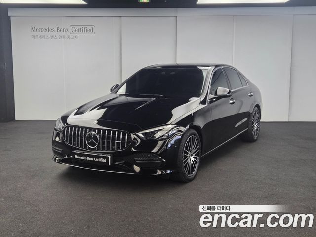 Mercedes-Benz C-Class 2024