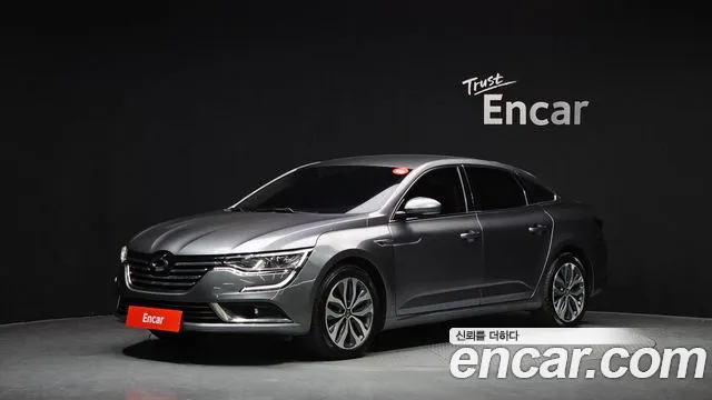 Renault SM6 2016