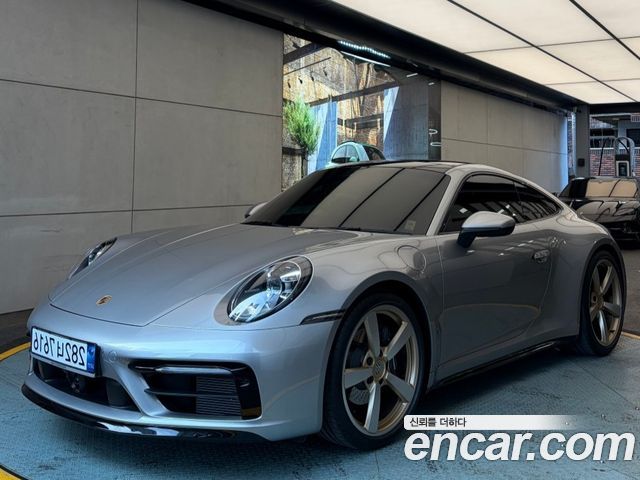 Porsche 911 2024