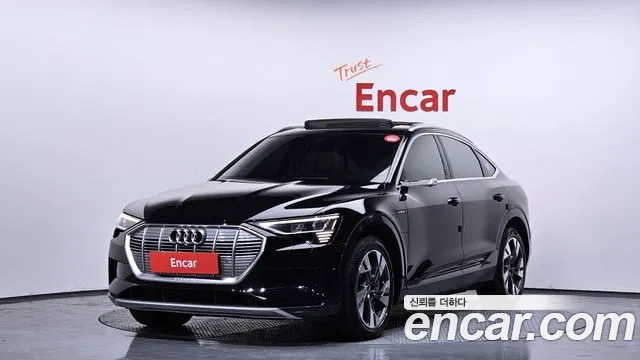 Audi e-tron 2021