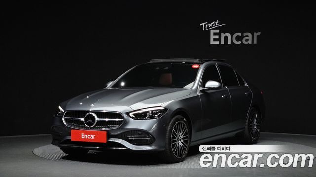 Mercedes-Benz C-Class 2022