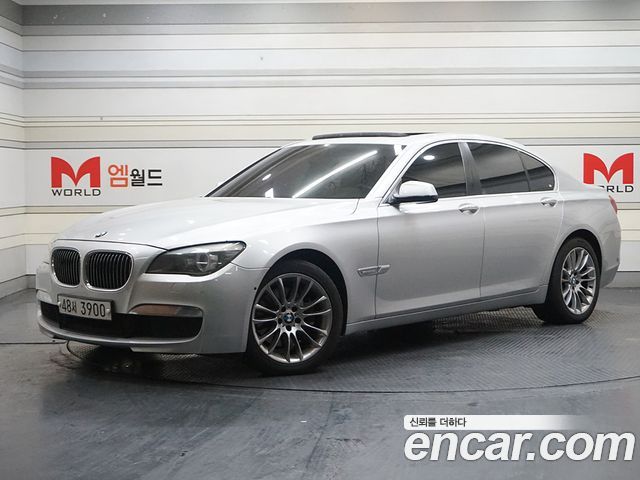 BMW 7-Series 2010