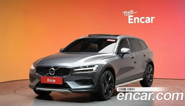 Volvo V60 2020
