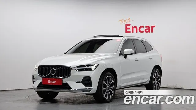 Volvo XC60 2022
