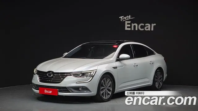 Renault SM6 2016