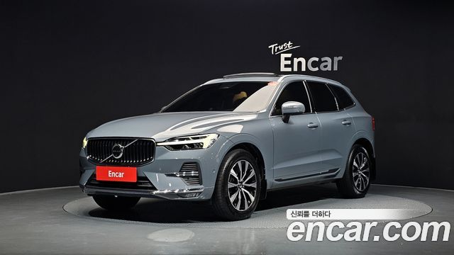 Volvo XC60 2022
