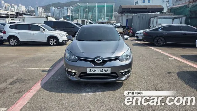 Renault SM3 2016