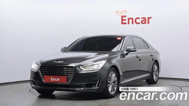 Genesis EQ900 2017
