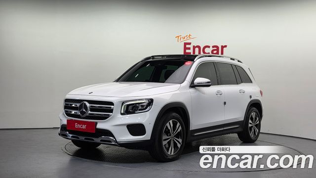 Mercedes-Benz GLB-Class 2021