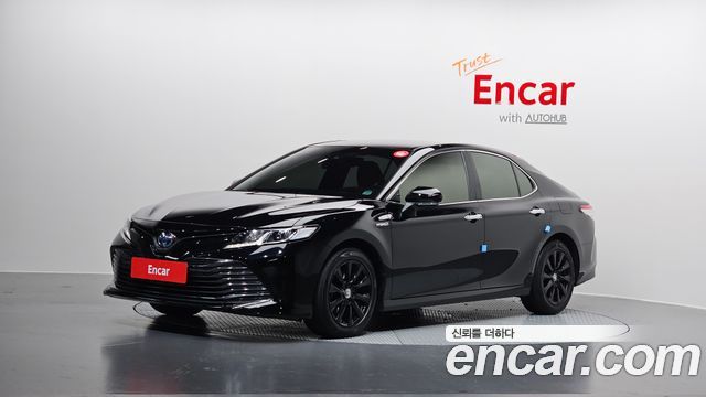 Toyota Camry 2020