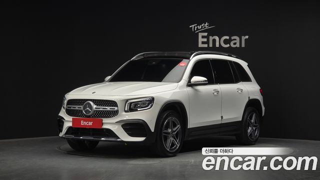 Mercedes-Benz GLB-Class 2021