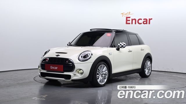 MINI Cooper 2016