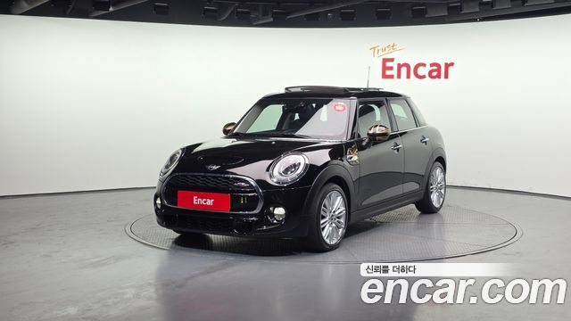 MINI Cooper 2015
