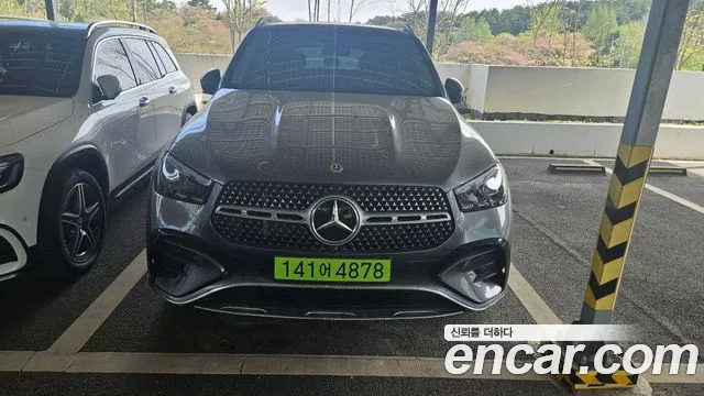 Mercedes-Benz GLE-Class 2025