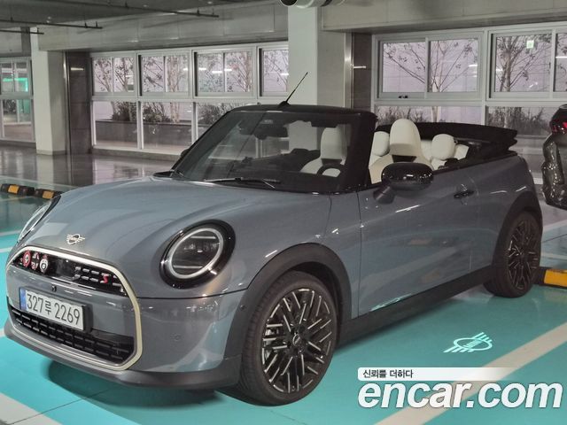 MINI Cooper Convertible 2025