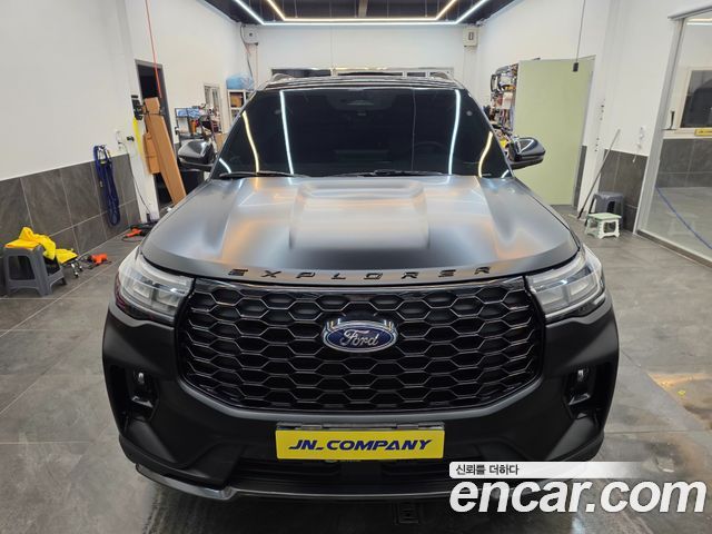 Ford Explorer 2024