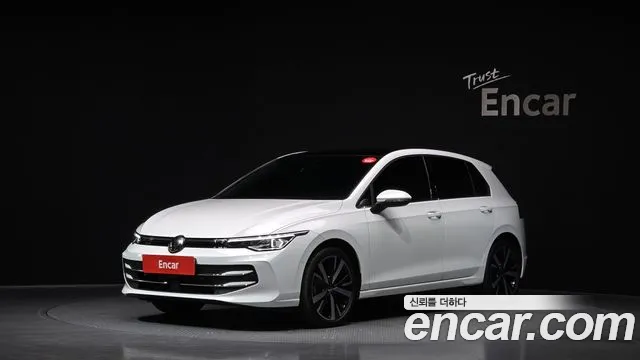 Volkswagen Golf 2025