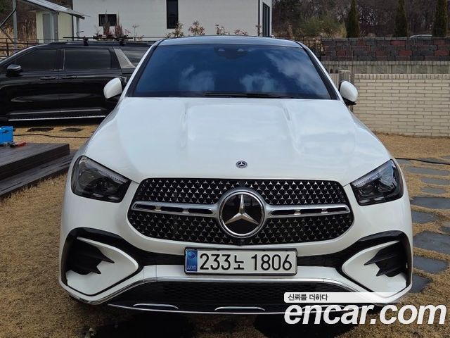 Mercedes-Benz GLE-Class 2025