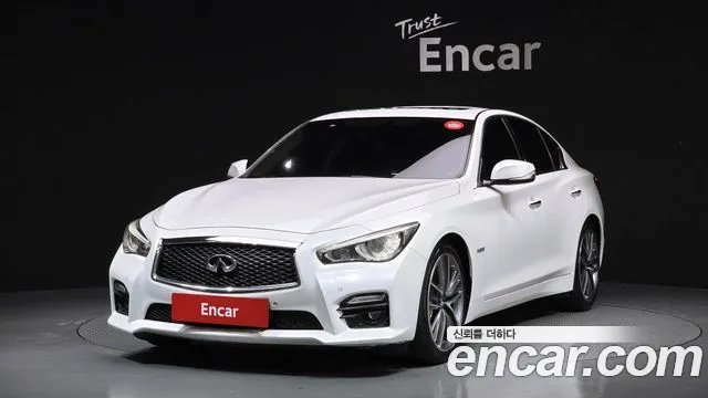 Infiniti Q50 2016