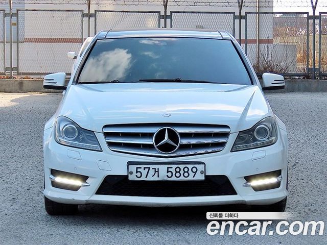 Mercedes-Benz C-Class 2012