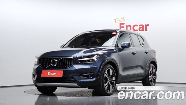 Volvo XC40 2021
