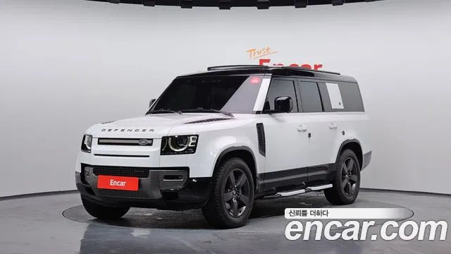Land Rover Defender 2023