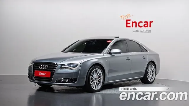 Audi A8 2012