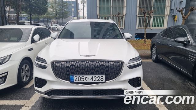 Genesis GV70 2025
