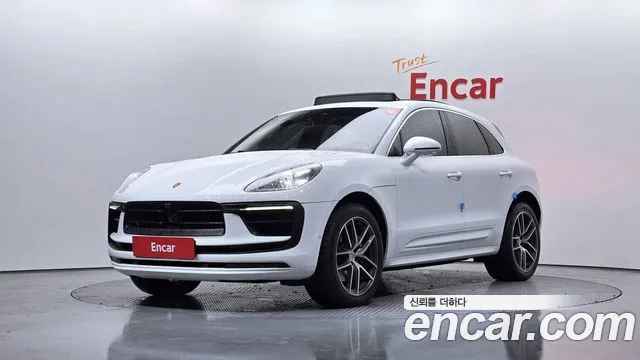 Porsche Macan 2022