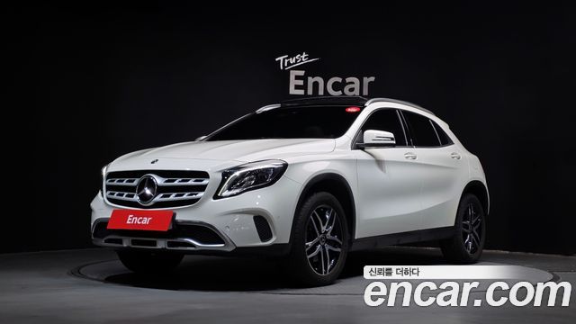 Mercedes-Benz GLA-Class 2017