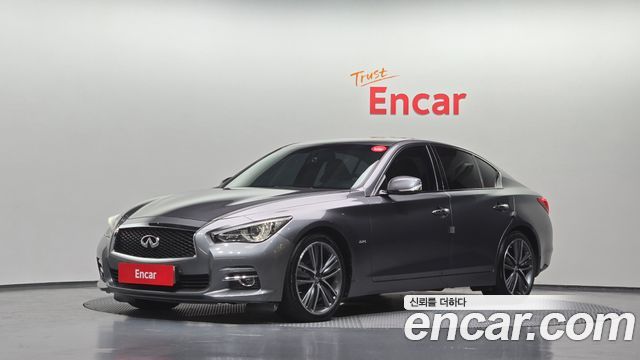 Infiniti Q50 2016
