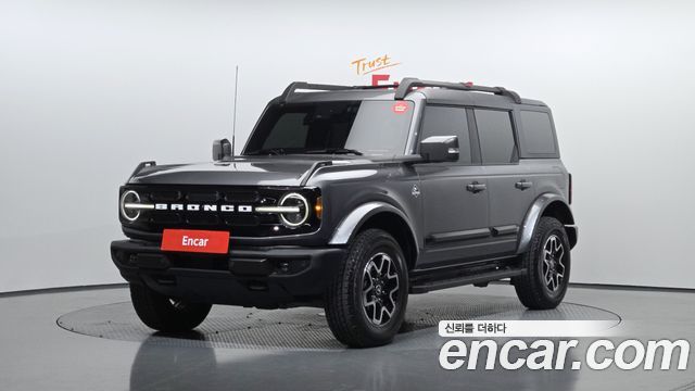 Ford Bronco 2022