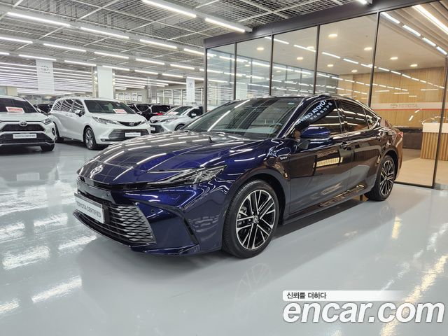 Toyota Camry 2024