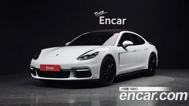 Porsche Panamera 2020