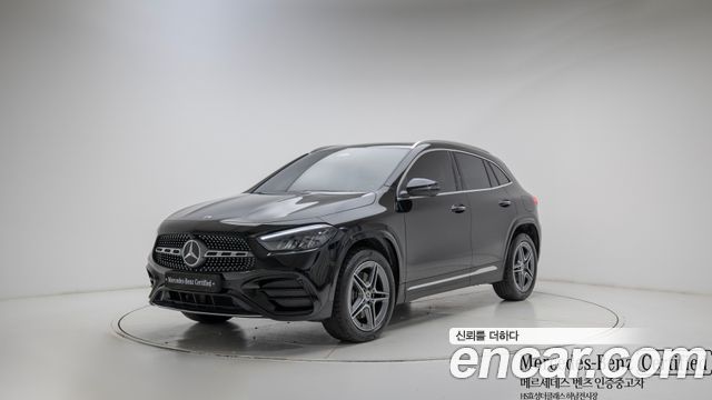 Mercedes-Benz GLA-Class 2025