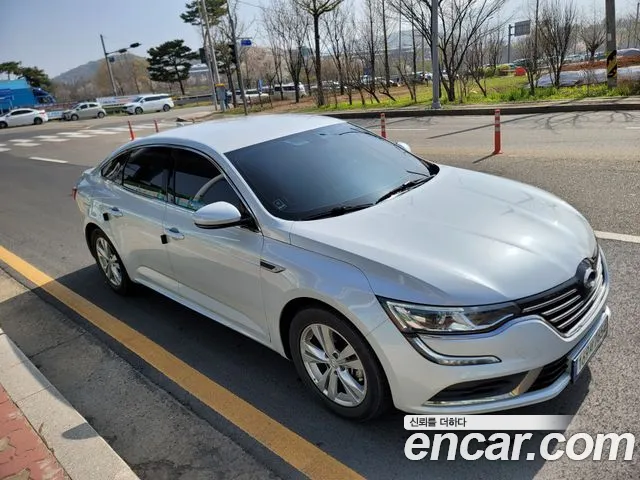 Renault SM6 2020