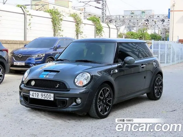 MINI Cooper 2012