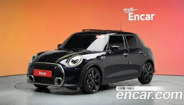 MINI Cooper 2023