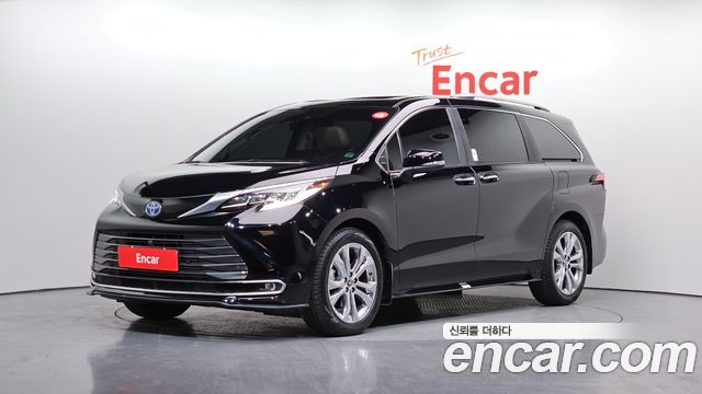 Toyota Sienna 2023