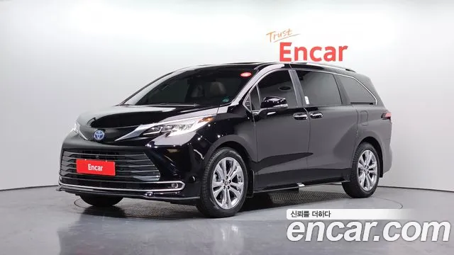Toyota Sienna 2023