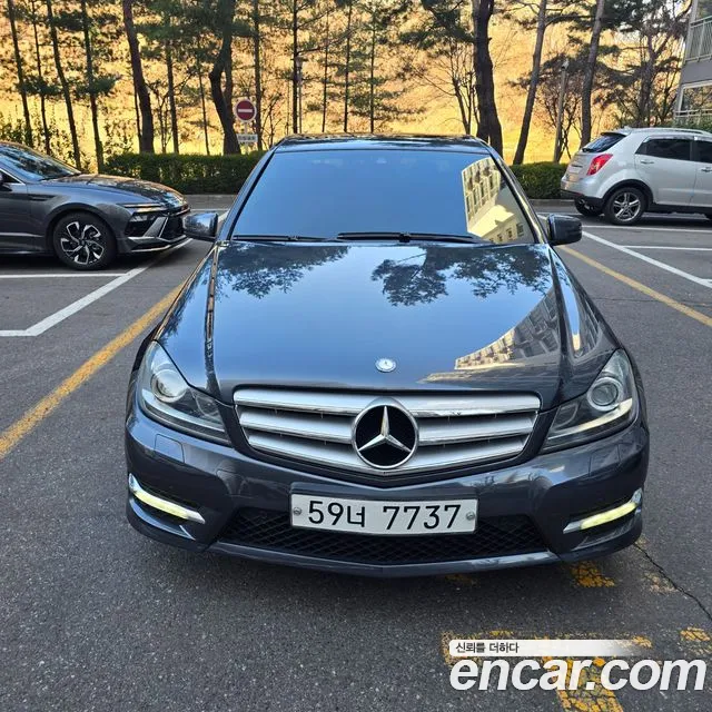 Mercedes-Benz C-Class 2013