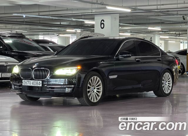 BMW 7-Series 2013