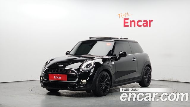 MINI Cooper 2018